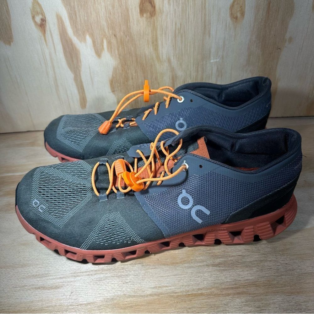 On Running  Black and Orange Athletic Shoes Men’s Size 11.5